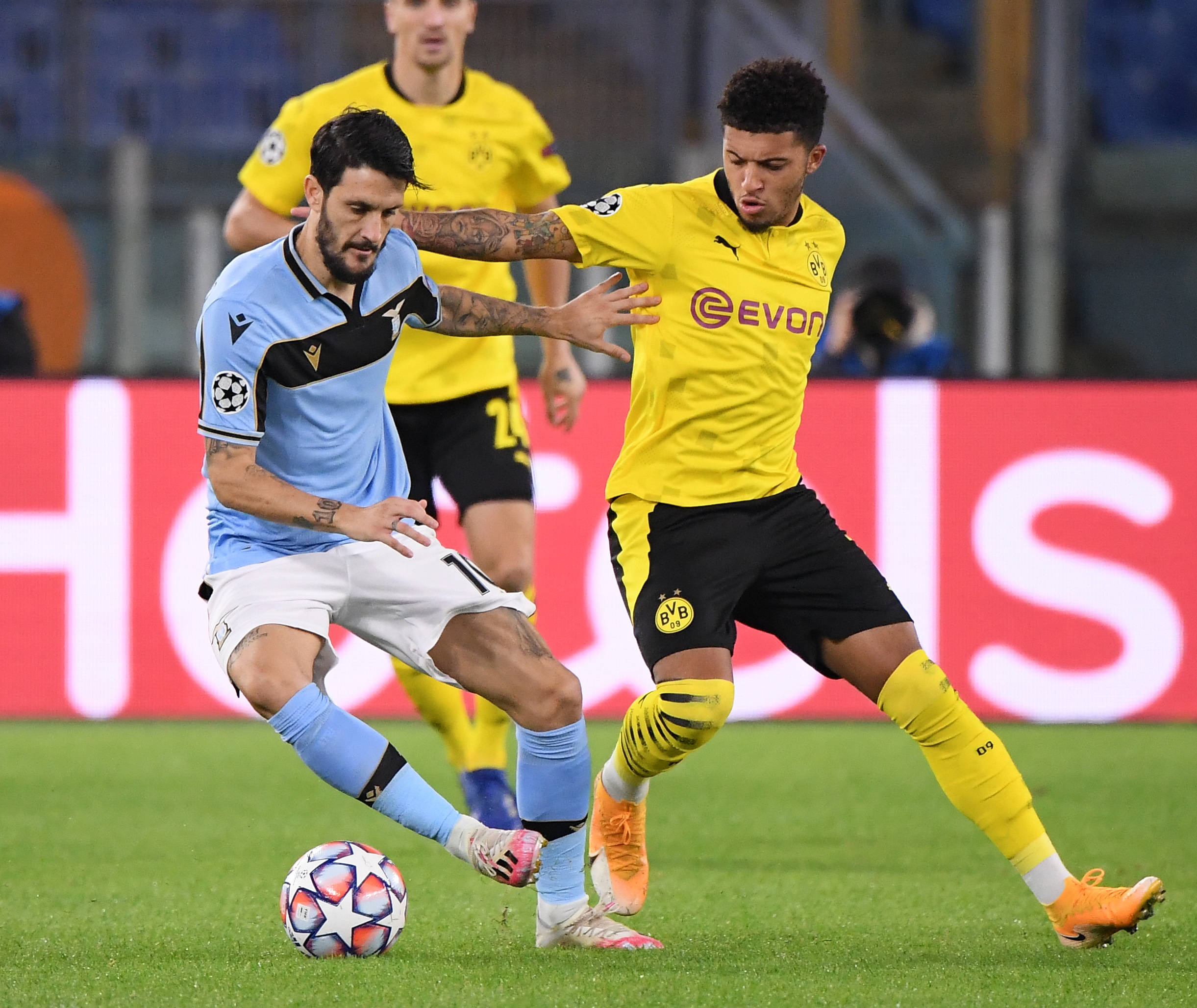 集结日多特蒙德备战欧冠，临场应变细节曝光，话题不断，球队文化再被提及的简单介绍江南体育app