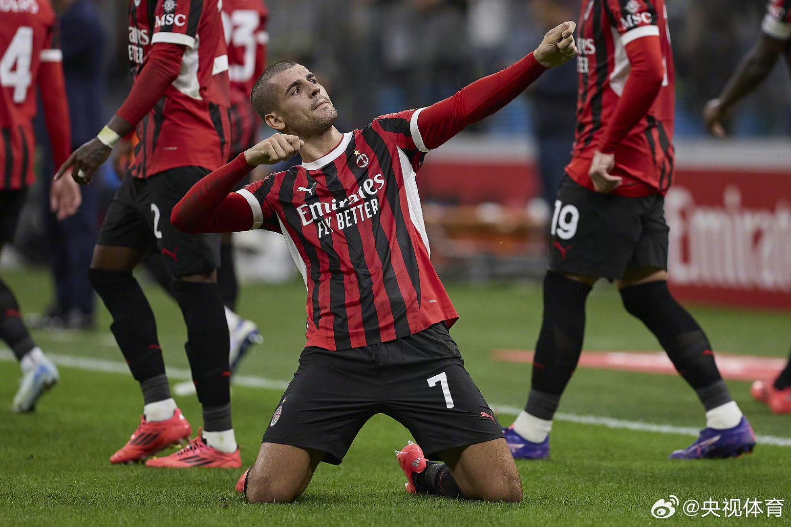 里程碑夜!葡萄牙体育临场应变;意甲今晚刷纪录;气氛紧张;年轻球员得到机会的简单介绍江南体育app