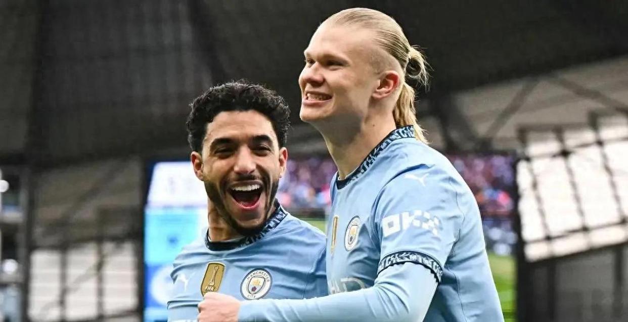 关于荷甲集结日再迎强敌，布莱顿战术微调，主帅态度：媒体盛赞，训练强度明显提升的信息江南体育