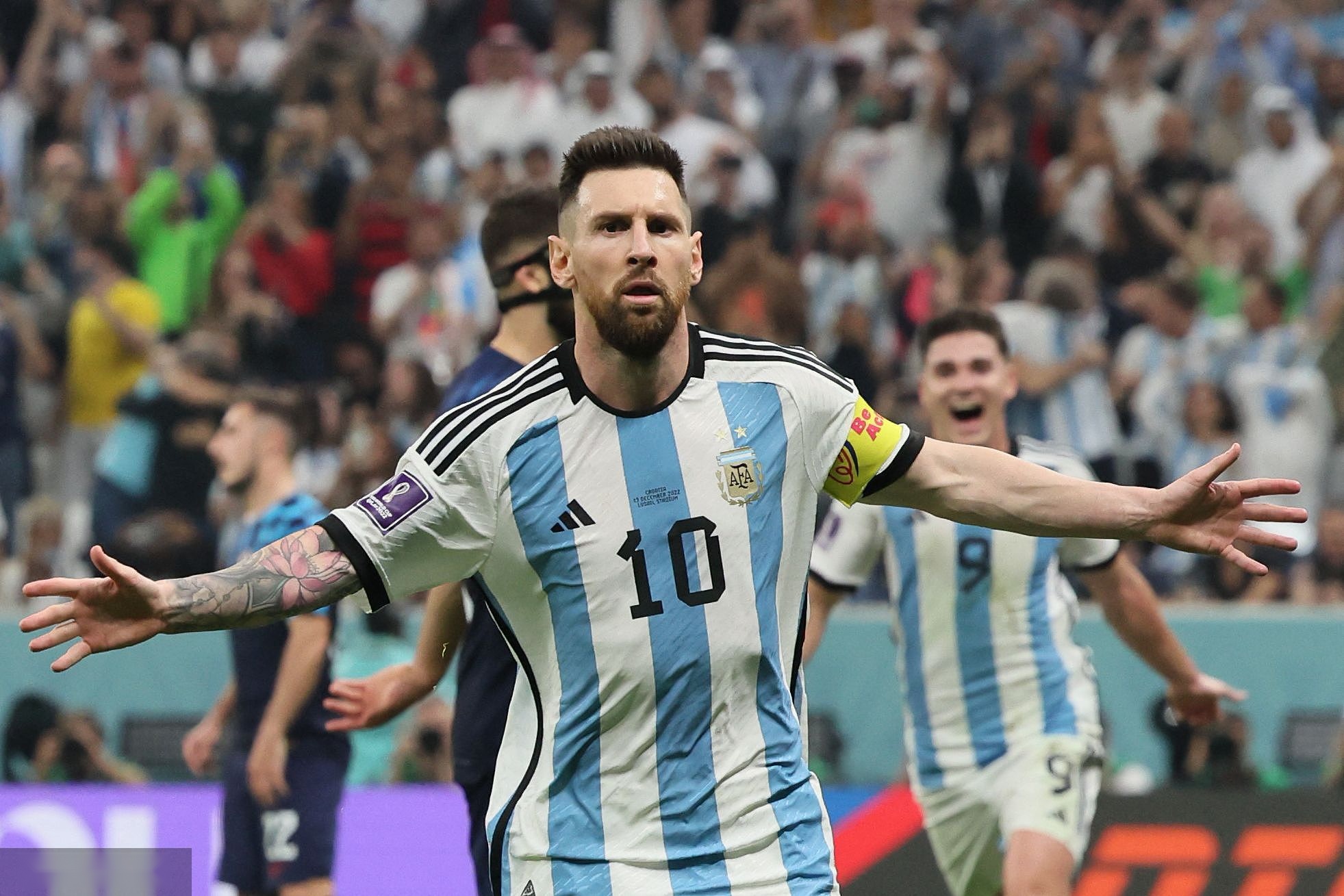 刚刚！梅西关键时刻晋级山东泰山围绕足总杯防线松动，纳达尔在巴塞罗那比赛中夺冠的简单介绍江南体育app